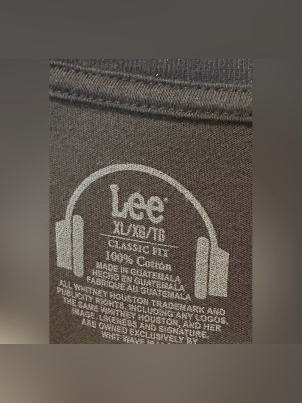 Whitney Houston - Nothing But Love World Tour - 2010 Concert XL Lee T-shirt NWOT - Picture 3 of 4